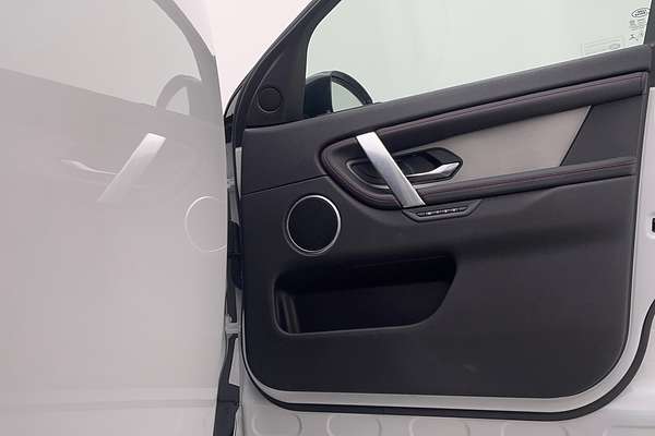 2021 Land Rover Discovery Sport P250 R-Dynamic SE L550