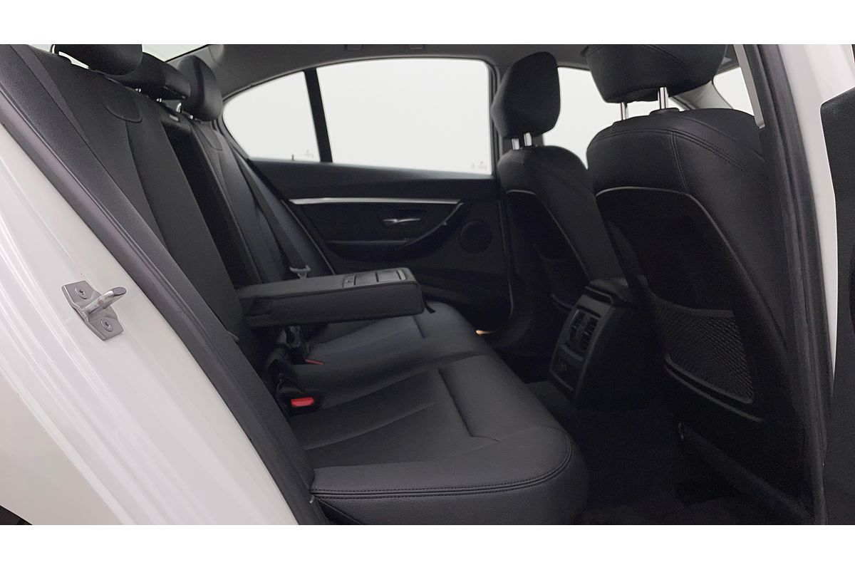 2016 BMW 3 Series 320d Sport Line F30 LCI