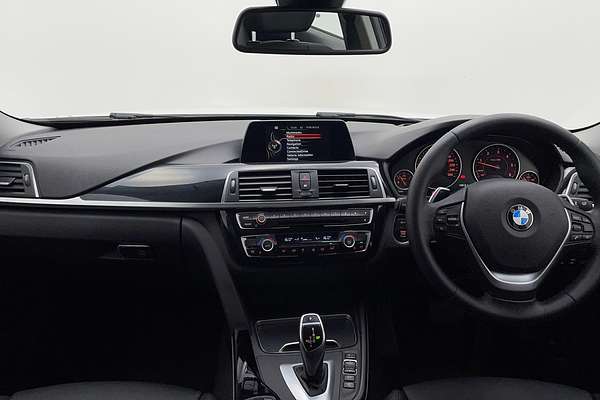 2016 BMW 3 Series 320d Sport Line F30 LCI