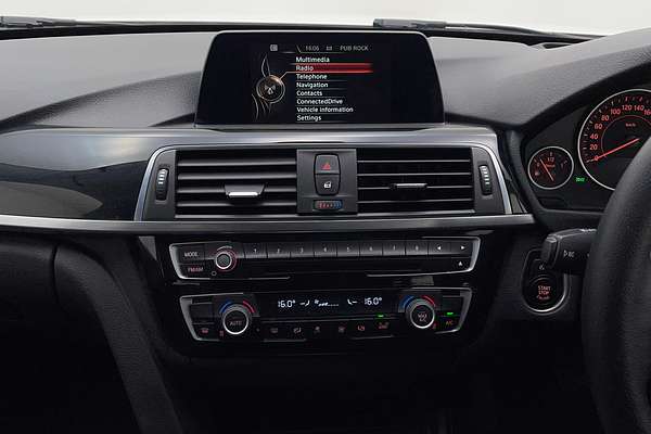 2016 BMW 3 Series 320d Sport Line F30 LCI