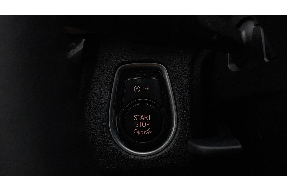 2016 BMW 3 Series 320d Sport Line F30 LCI
