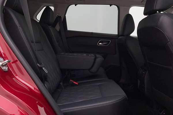 2024 Nissan X-TRAIL Ti-L T33