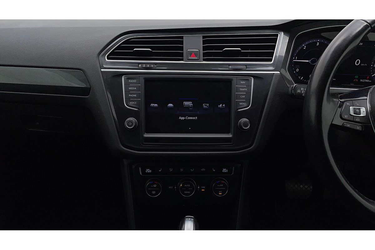 2016 Volkswagen Tiguan 140TDI Highline 5N