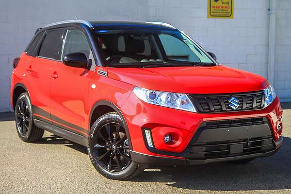 2024 Suzuki Vitara Shadow LY Series II