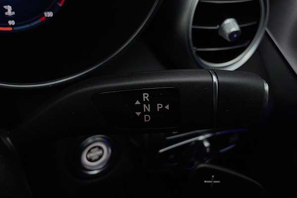 2021 Mercedes-Benz C-Class C300 W205