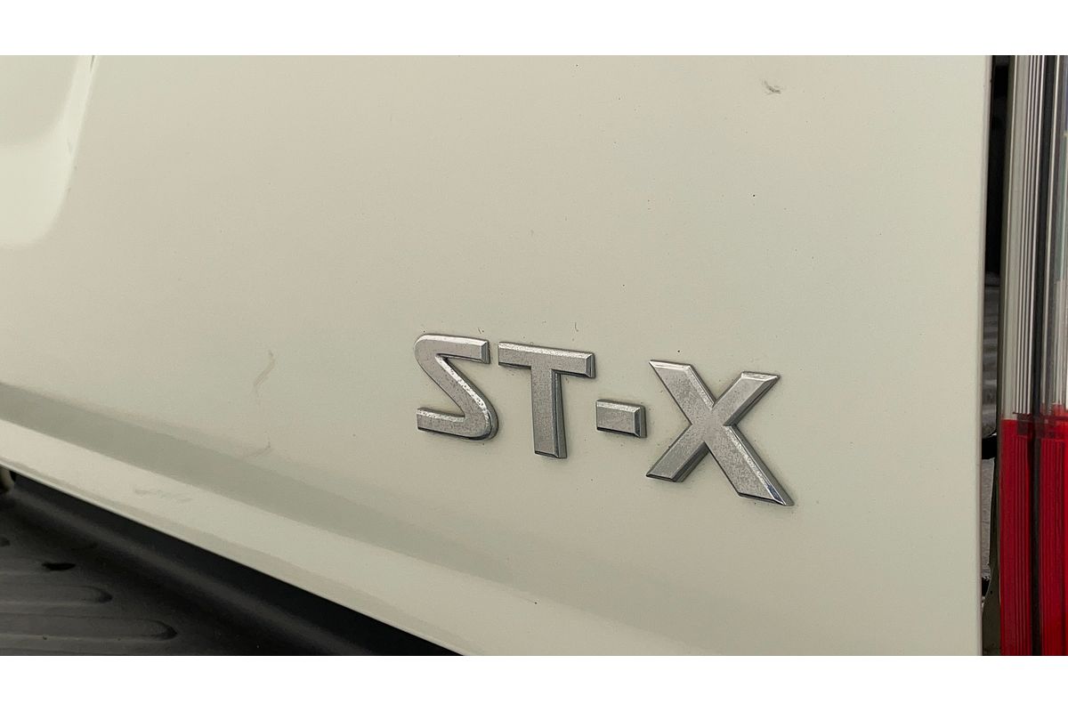 2017 Nissan Navara ST-X D23 Series 2 4X4