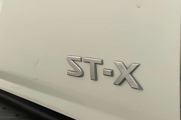 2017 Nissan Navara ST-X D23 Series 2 4X4