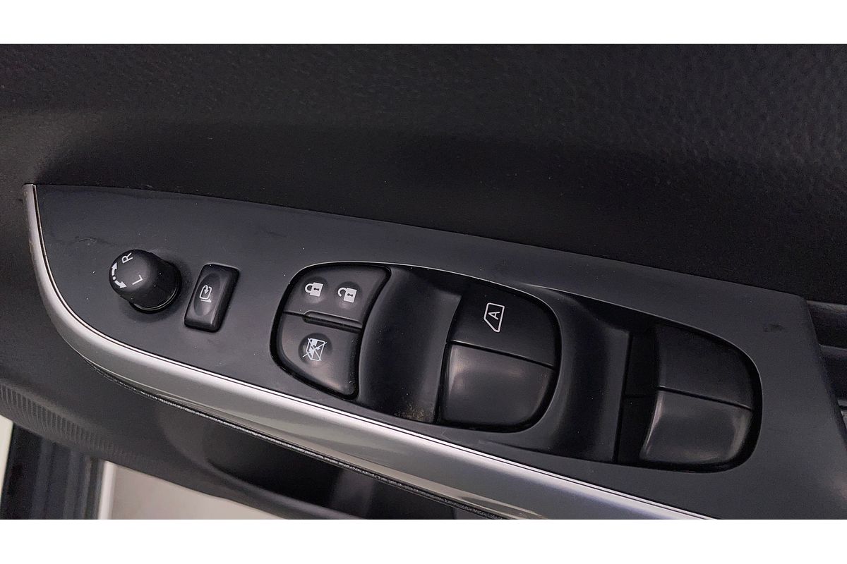 2017 Nissan Navara ST-X D23 Series 2 4X4