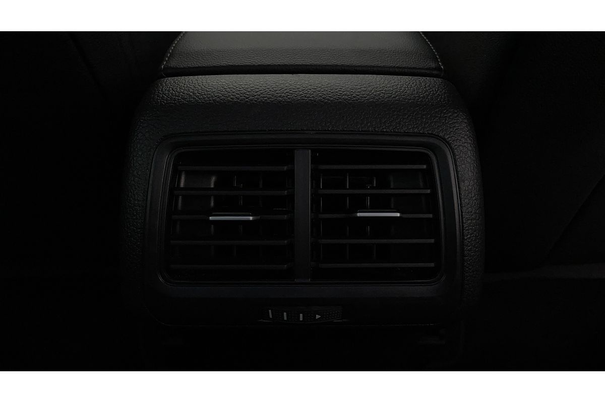 2017 Volkswagen Golf 110TSI Highline 7.5