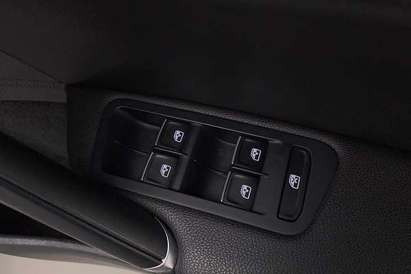 2017 Volkswagen Golf 110TSI Highline 7.5