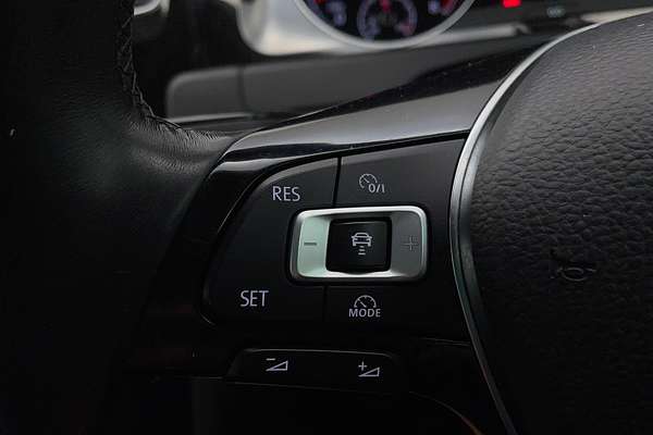 2017 Volkswagen Golf 110TSI Highline 7.5