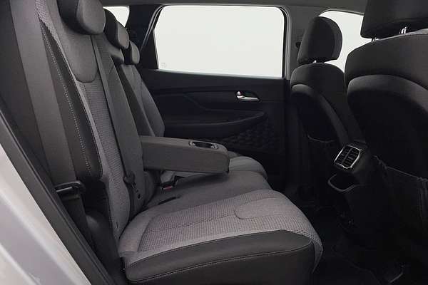 2020 Hyundai Santa Fe Active TM.2