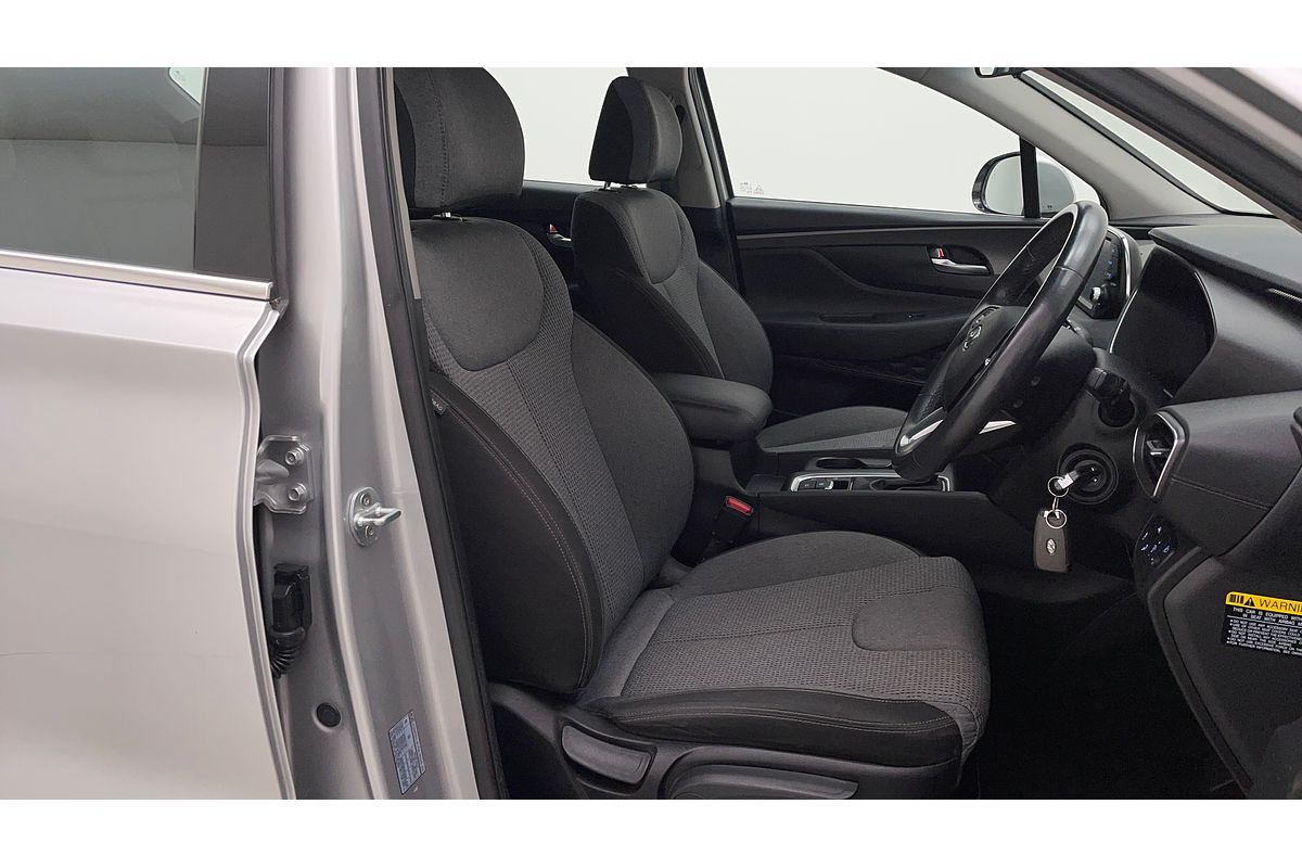 2020 Hyundai Santa Fe Active TM.2