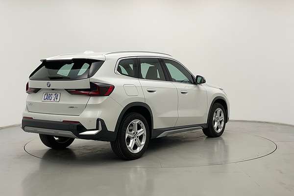 2024 BMW X1 sDrive18i U11