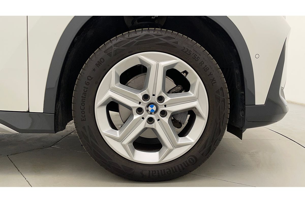 2024 BMW X1 sDrive18i U11