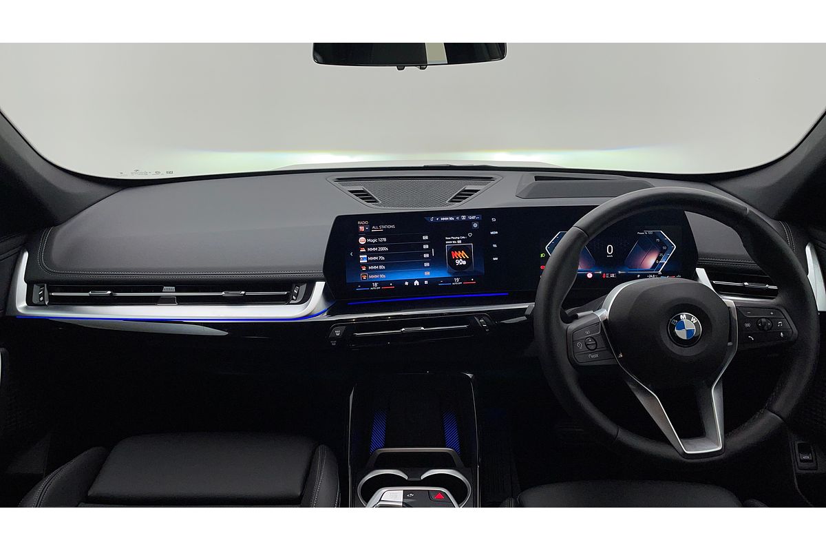 2024 BMW X1 sDrive18i U11