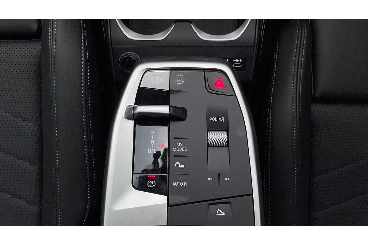 2024 BMW X1 sDrive18i U11