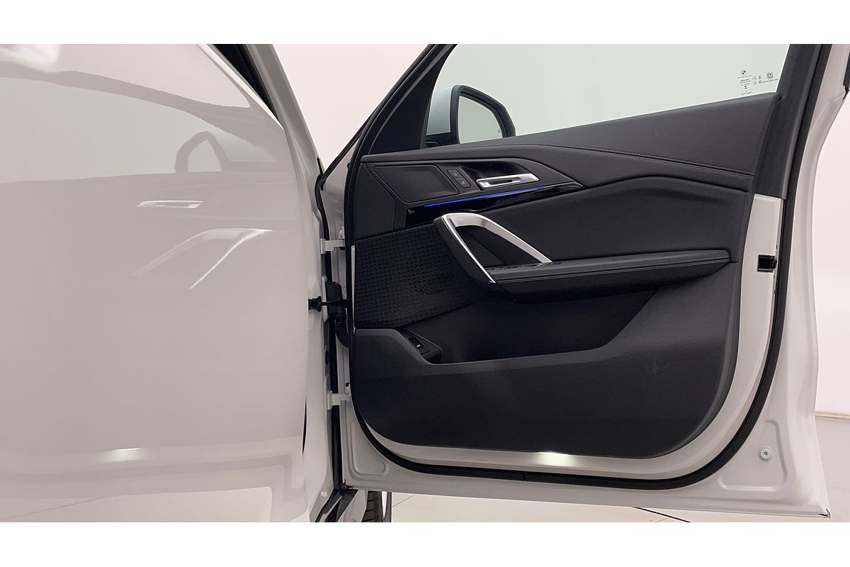 2024 BMW X1 sDrive18i U11