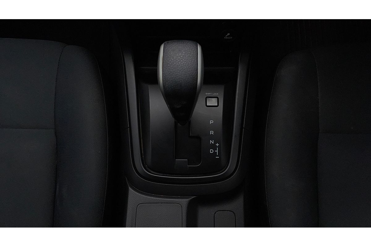 2016 Isuzu D-MAX SX High Ride Rear Wheel Drive