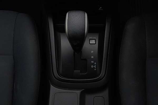 2016 Isuzu D-MAX SX High Ride Rear Wheel Drive