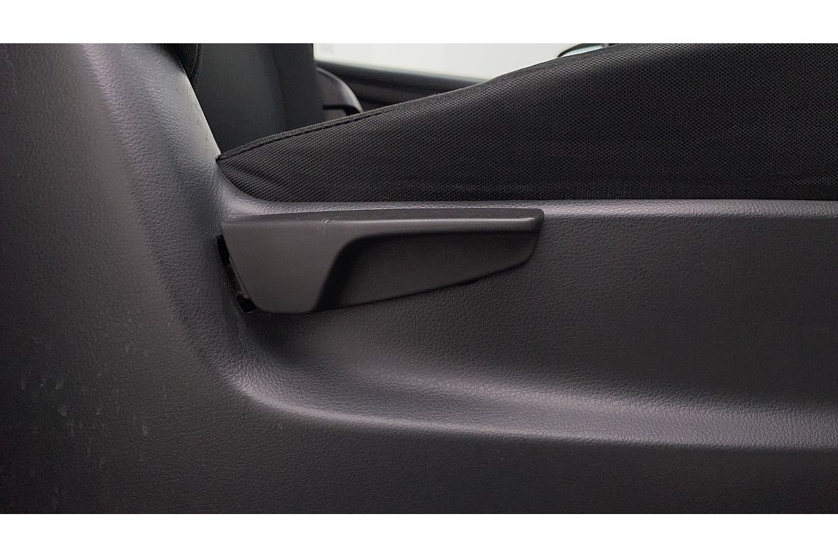 2016 Isuzu D-MAX SX High Ride Rear Wheel Drive