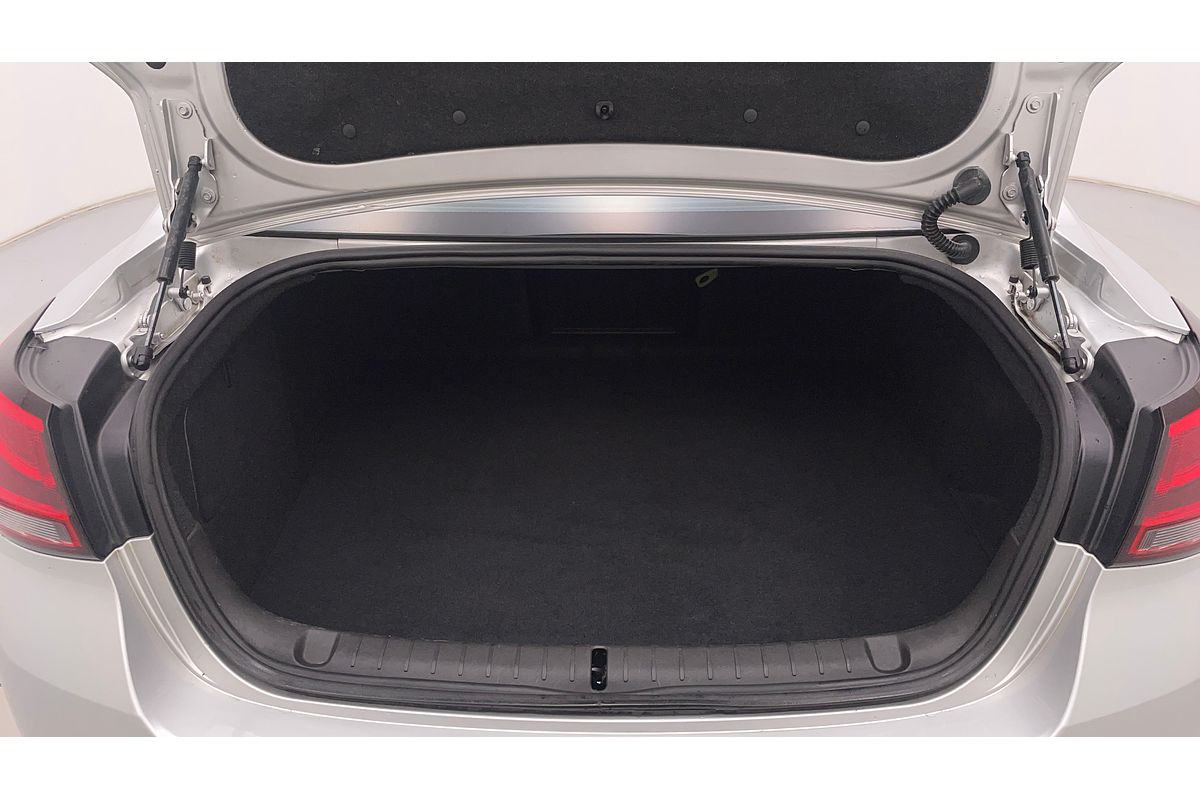 2015 Holden Calais V VF