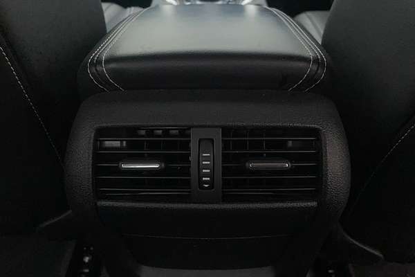 2015 Holden Calais V VF