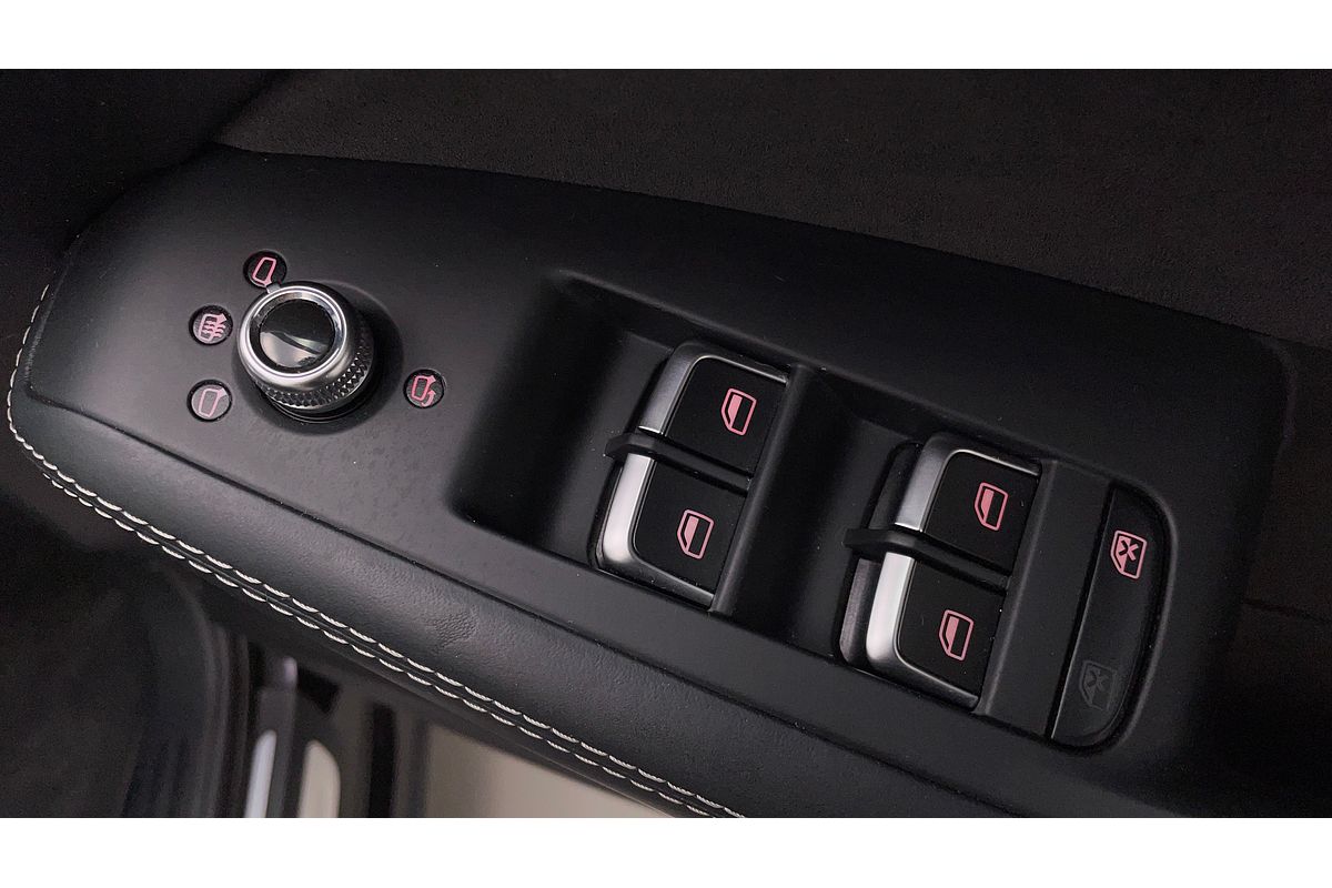 2016 Audi SQ5 plus TDI 8R
