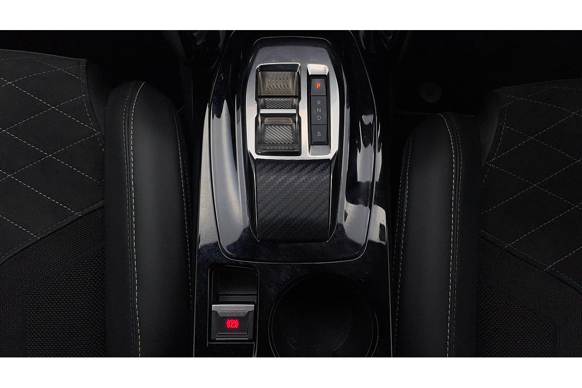 2023 Peugeot e-2008 GT P24