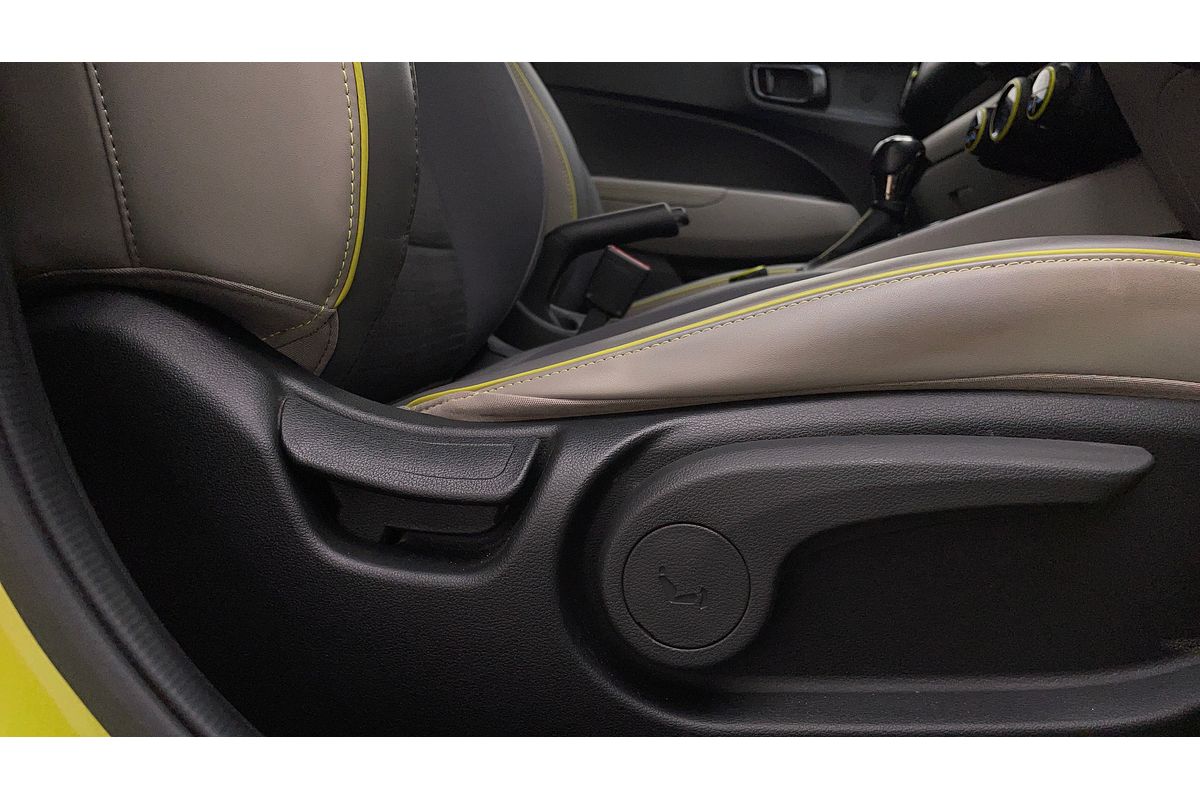 2020 Hyundai Venue Elite QX