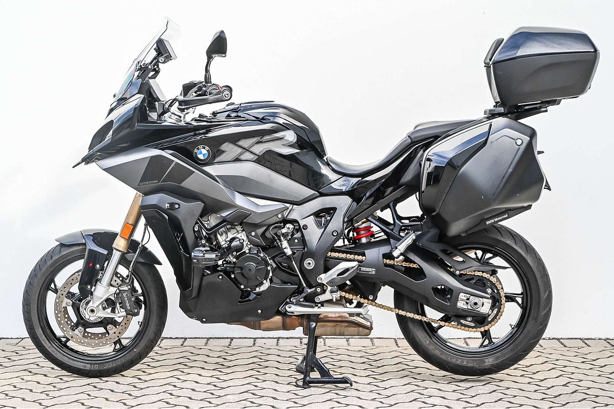 2022 BMW S 1000 XR Triple Black S 1000