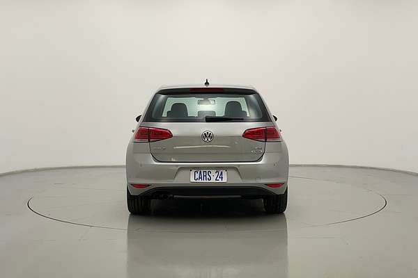 2015 Volkswagen Golf 110TSI Highline 7