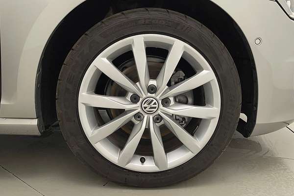 2015 Volkswagen Golf 110TSI Highline 7