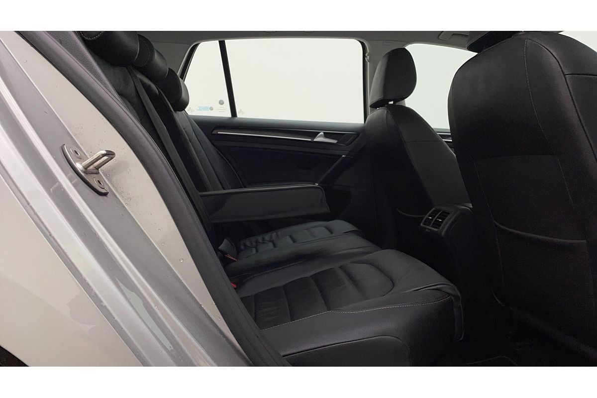 2015 Volkswagen Golf 110TSI Highline 7