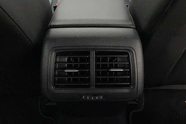 2015 Volkswagen Golf 110TSI Highline 7