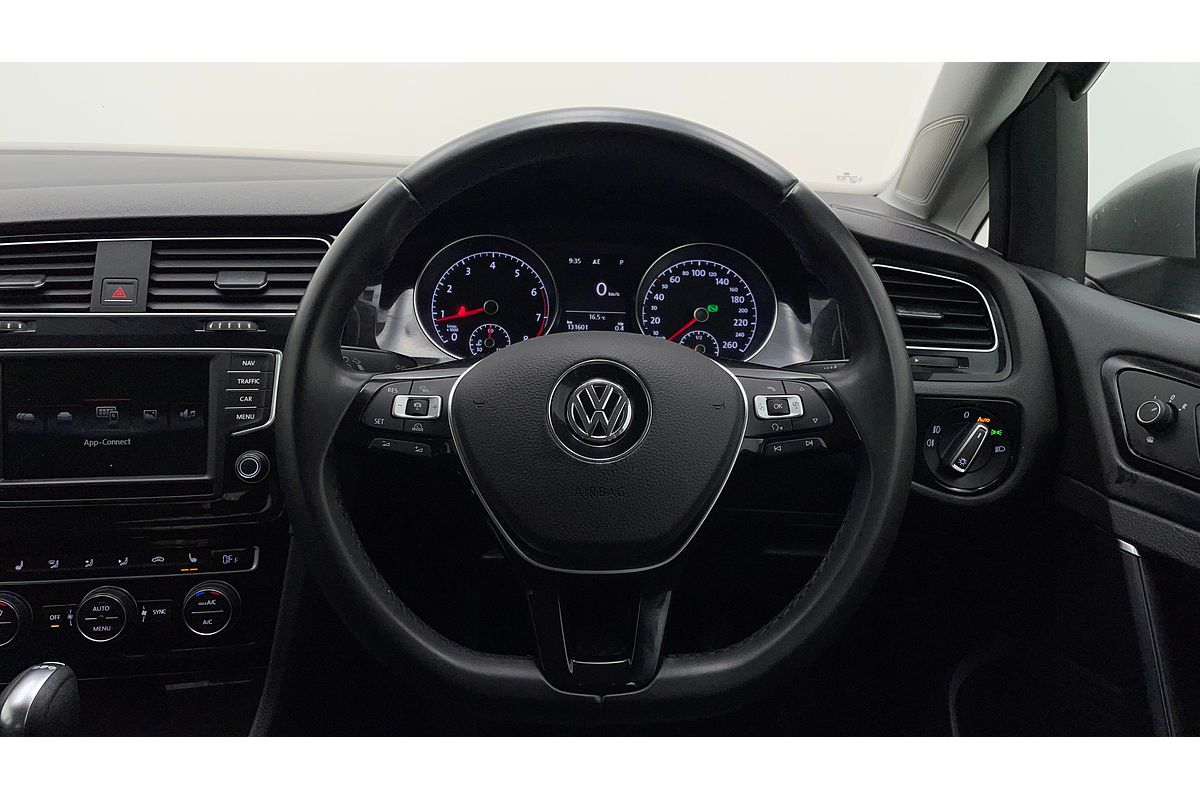 2015 Volkswagen Golf 110TSI Highline 7