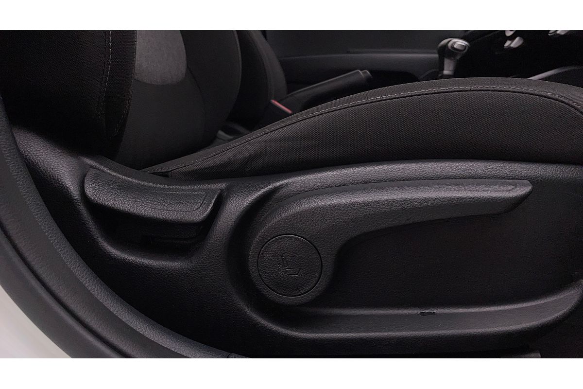 2022 Kia Stonic S YB