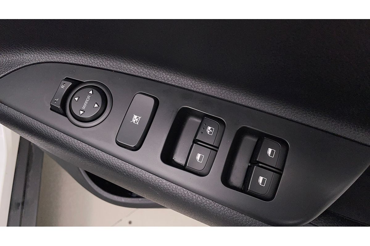2022 Kia Stonic S YB