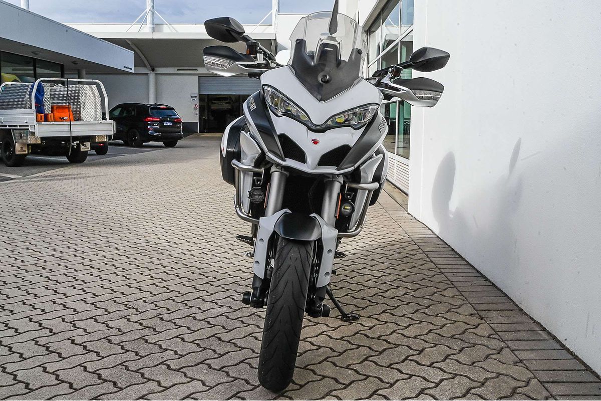 2015 Ducati MULTI 1200S