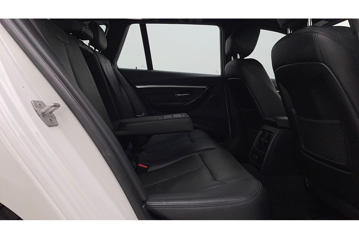 2016 BMW 3 Series 330i M Sport F31 LCI