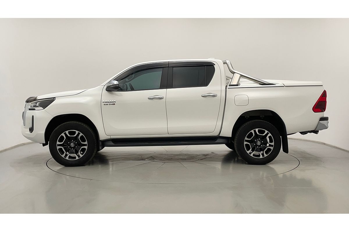 2022 Toyota Hilux SR5 GUN126R 4X4
