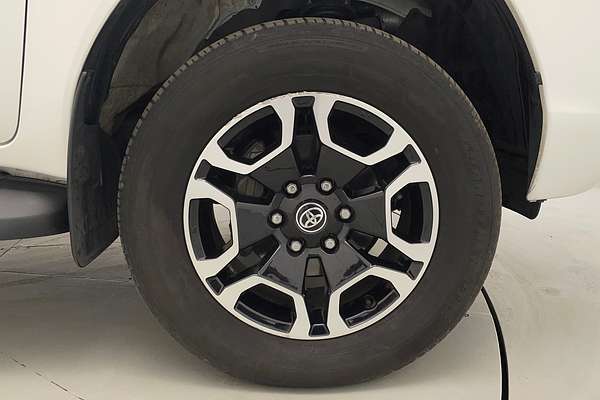 2022 Toyota Hilux SR5 GUN126R 4X4