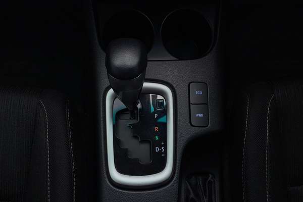 2022 Toyota Hilux SR5 GUN126R 4X4