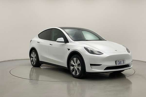 2023 Tesla Model Y Rear-Wheel Drive