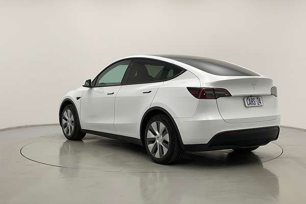2023 Tesla Model Y Rear-Wheel Drive