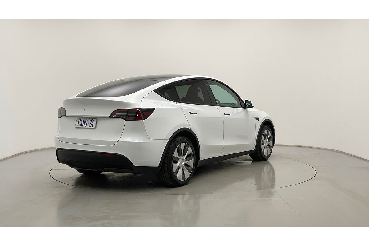 2023 Tesla Model Y Rear-Wheel Drive