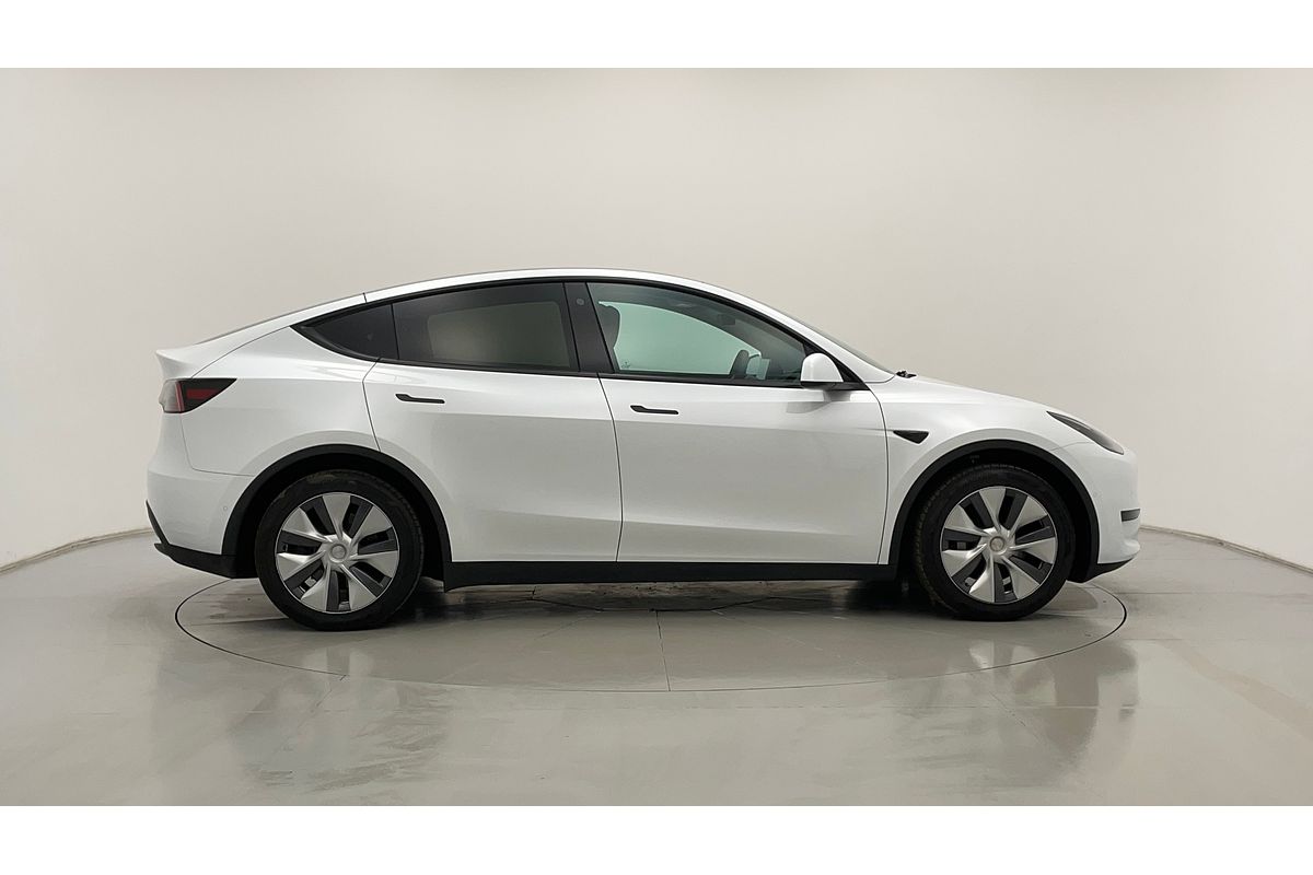 2023 Tesla Model Y Rear-Wheel Drive