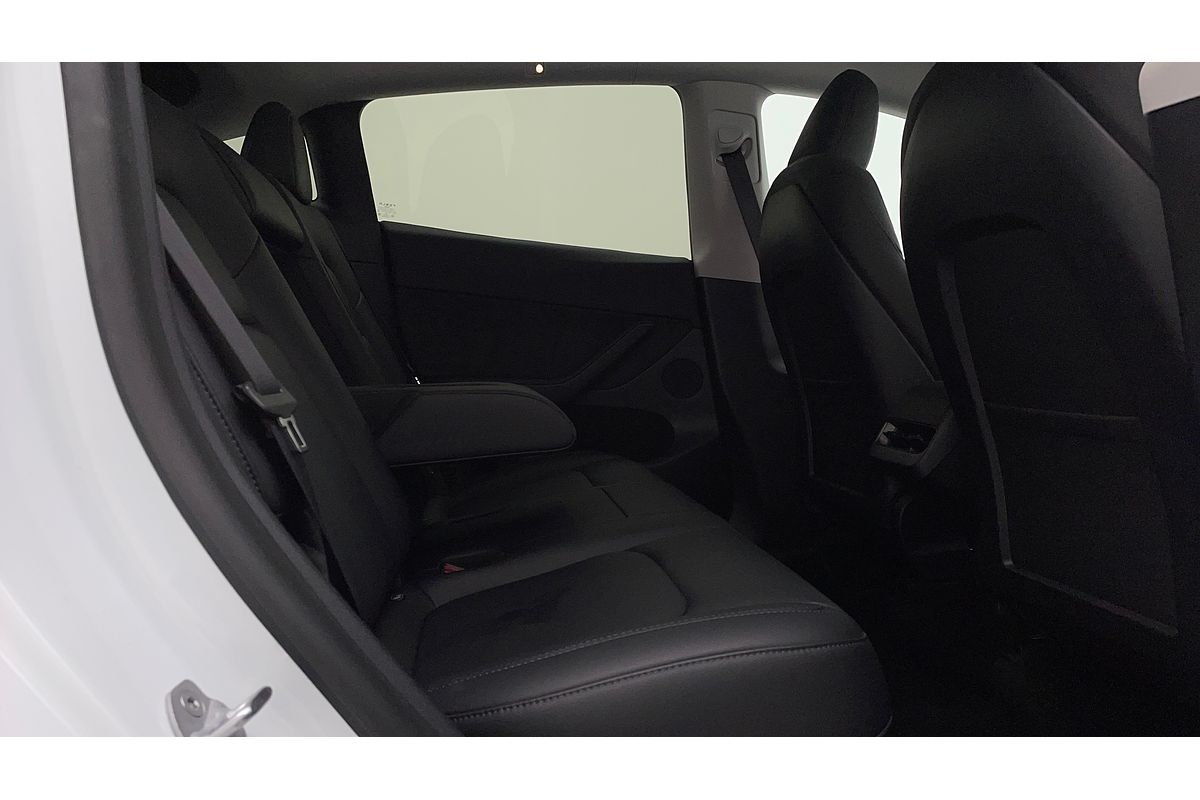 2023 Tesla Model Y Rear-Wheel Drive