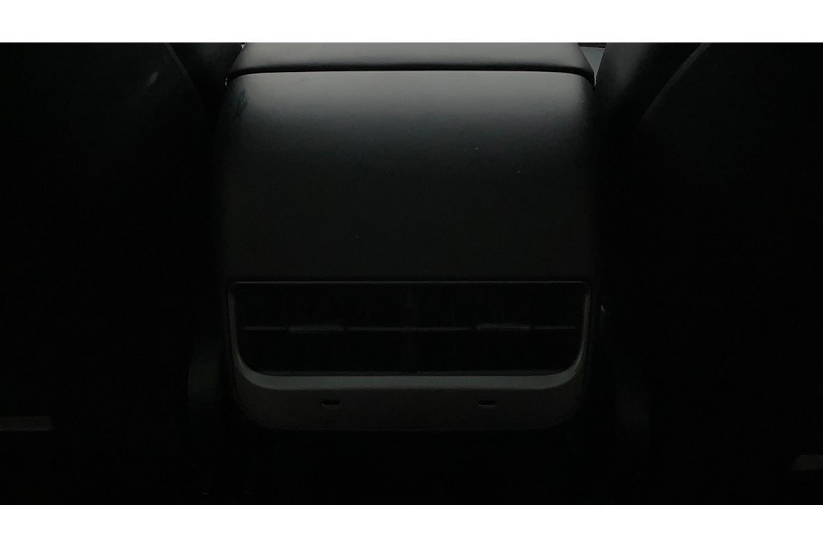 2023 Tesla Model Y Rear-Wheel Drive
