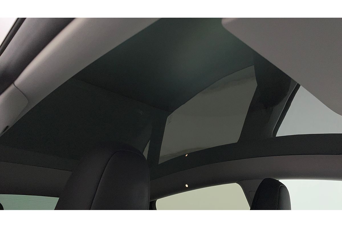 2023 Tesla Model Y Rear-Wheel Drive